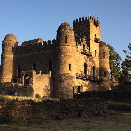 Lodge Du Chateau Gonder ภายนอก รูปภาพ