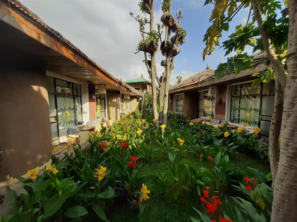 Lodge Du Chateau Gonder ภายนอก รูปภาพ