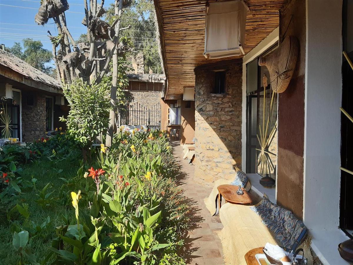 Lodge Du Chateau Gonder ภายนอก รูปภาพ