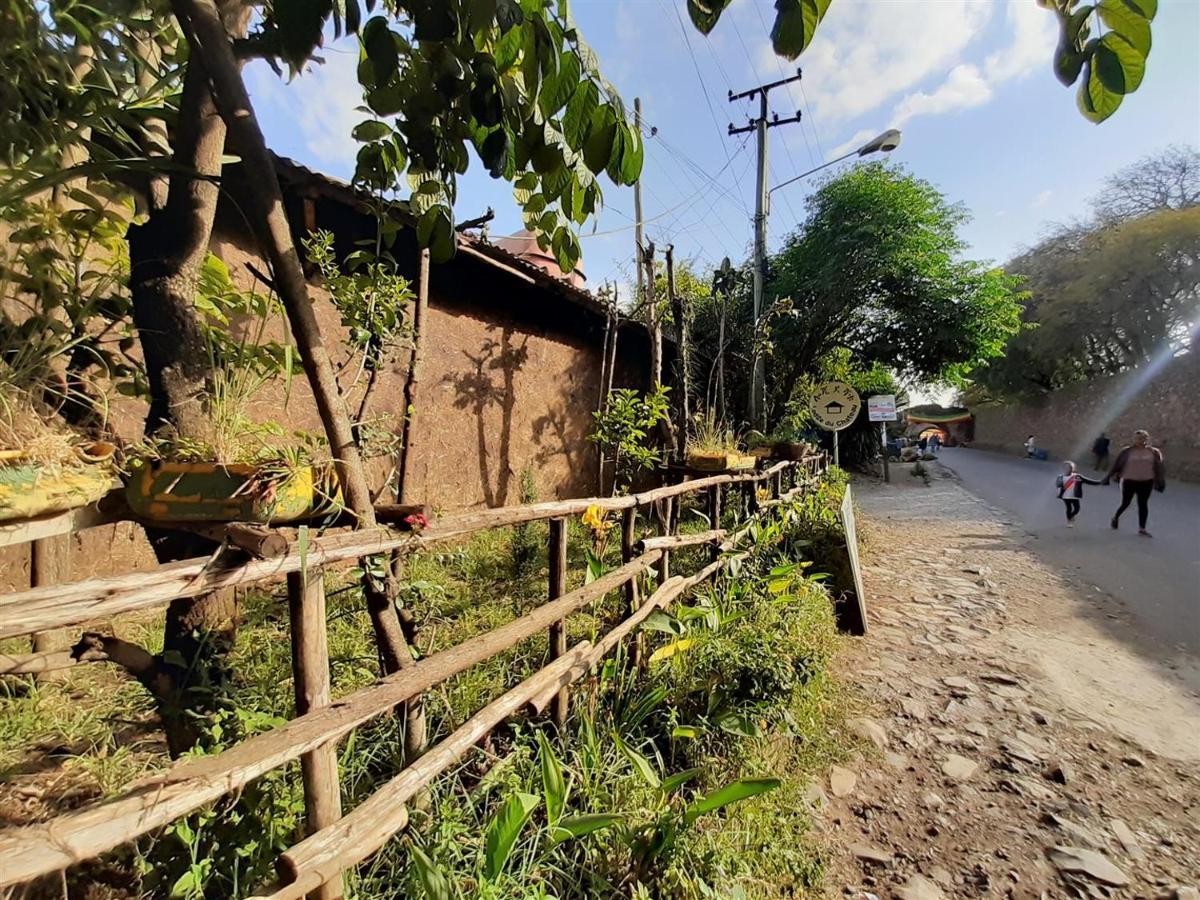 Lodge Du Chateau Gonder ภายนอก รูปภาพ