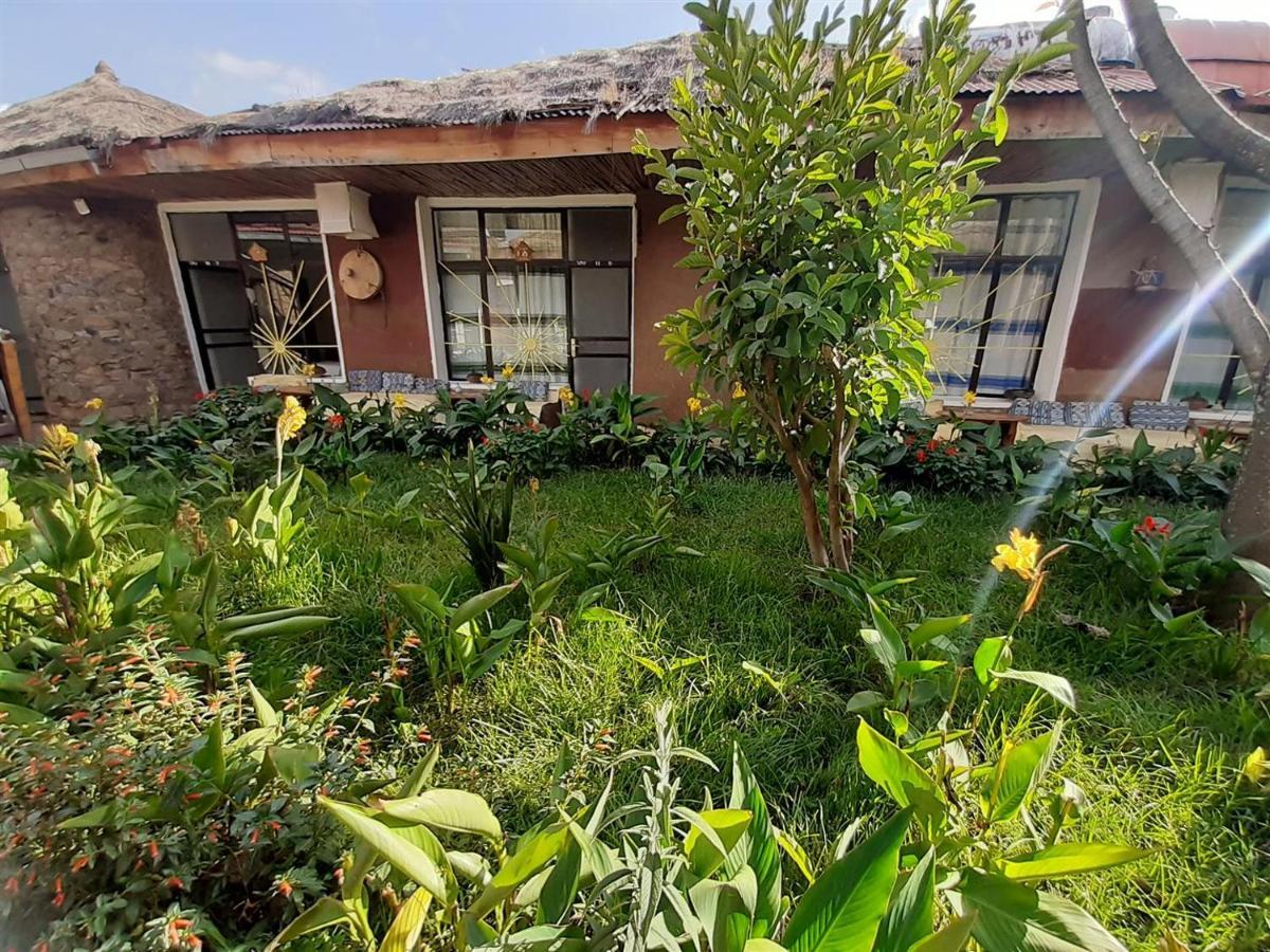 Lodge Du Chateau Gonder ภายนอก รูปภาพ