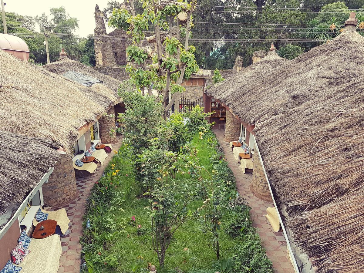 Lodge Du Chateau Gonder ภายนอก รูปภาพ